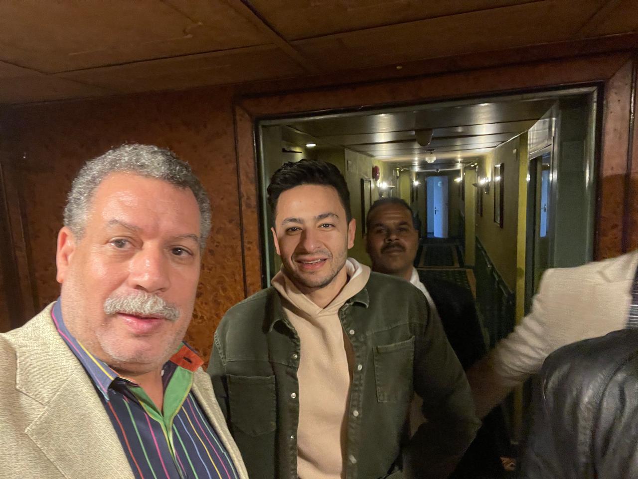 الفنان حمادة هلال في ضيافة ناجح البارودي في اسيوط